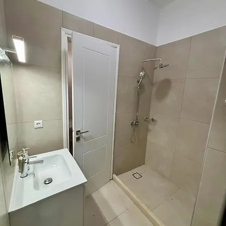 Vakantiehuis Elenitas Studio, Steps To The Windmills, Fabrika & Little Venice *