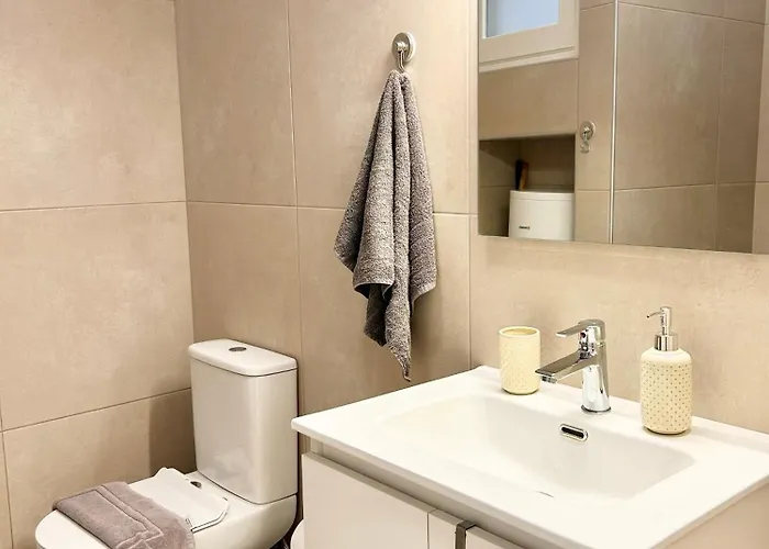 Elenitas Studio, Steps To The Windmills, Fabrika & Little Venice بيت للعطل