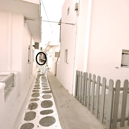 בית נופש Elenitas Studio, Steps To The Windmills, Fabrika & Little Venice Mykonos Town