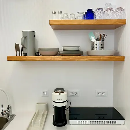 Elenitas Studio, Steps To The Windmills, Fabrika & Little Venice בית נופש